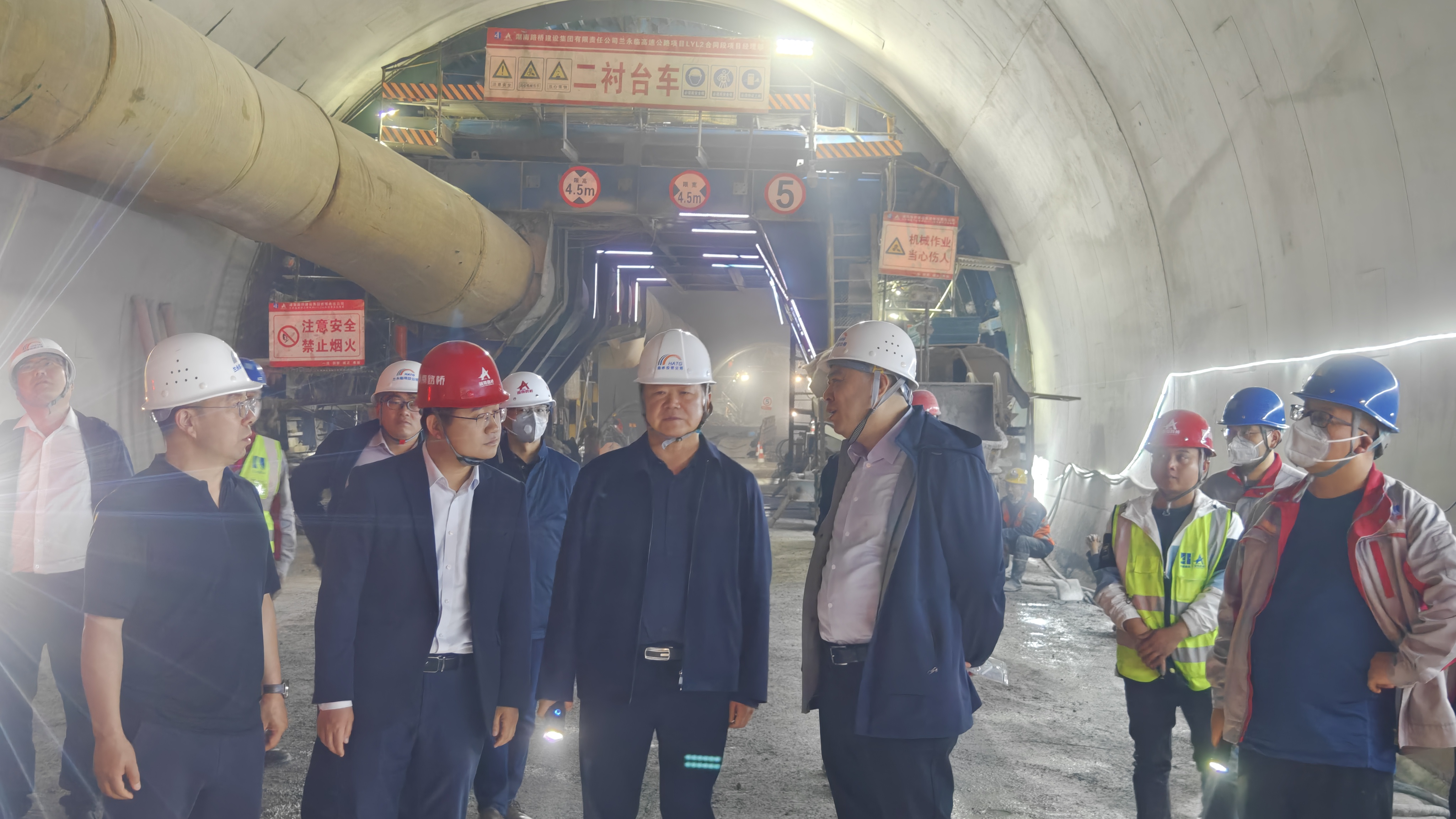 微信圖片_20250421114037(1)(1).jpg 微信圖片_20250421114037(1)(1).jpg